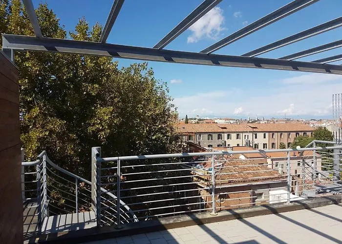 Romantic Loft In דירה *